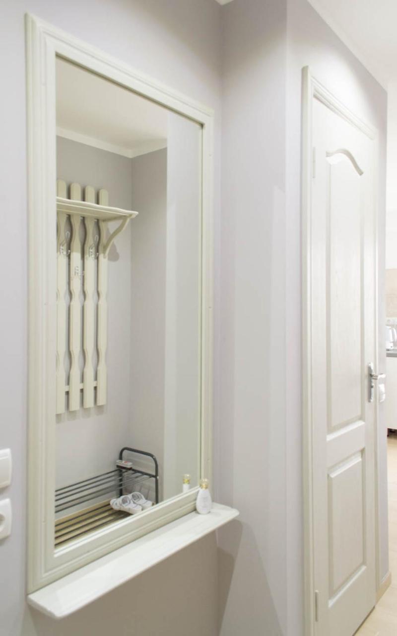 Cozy 2-Room Apartment On Zhvanetsky Boulevard Odessa Buitenkant foto